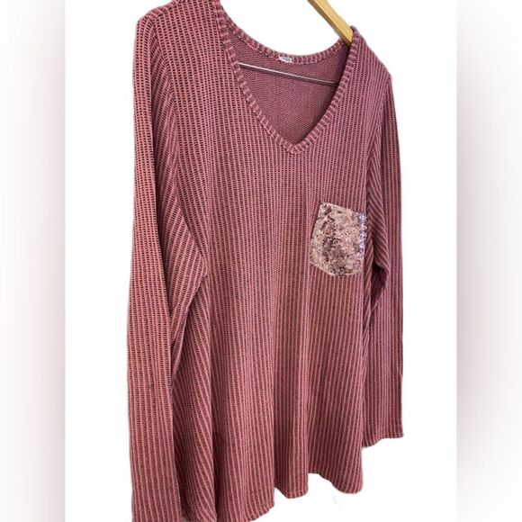 Boutique brand Pink and Black Long Sleeve Top with Sequin Pocket. Size 2X. - Picture 4 of 7